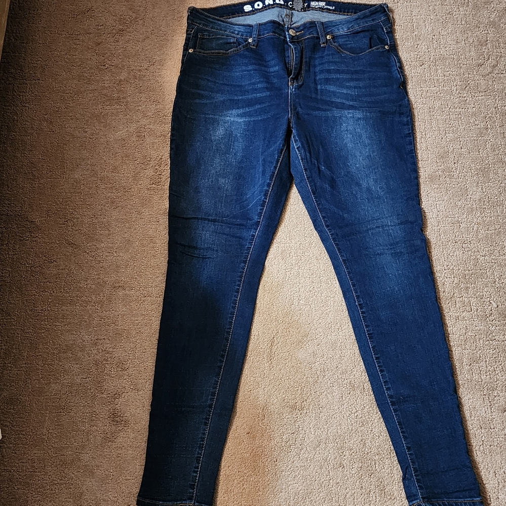 Stretchy jeans
